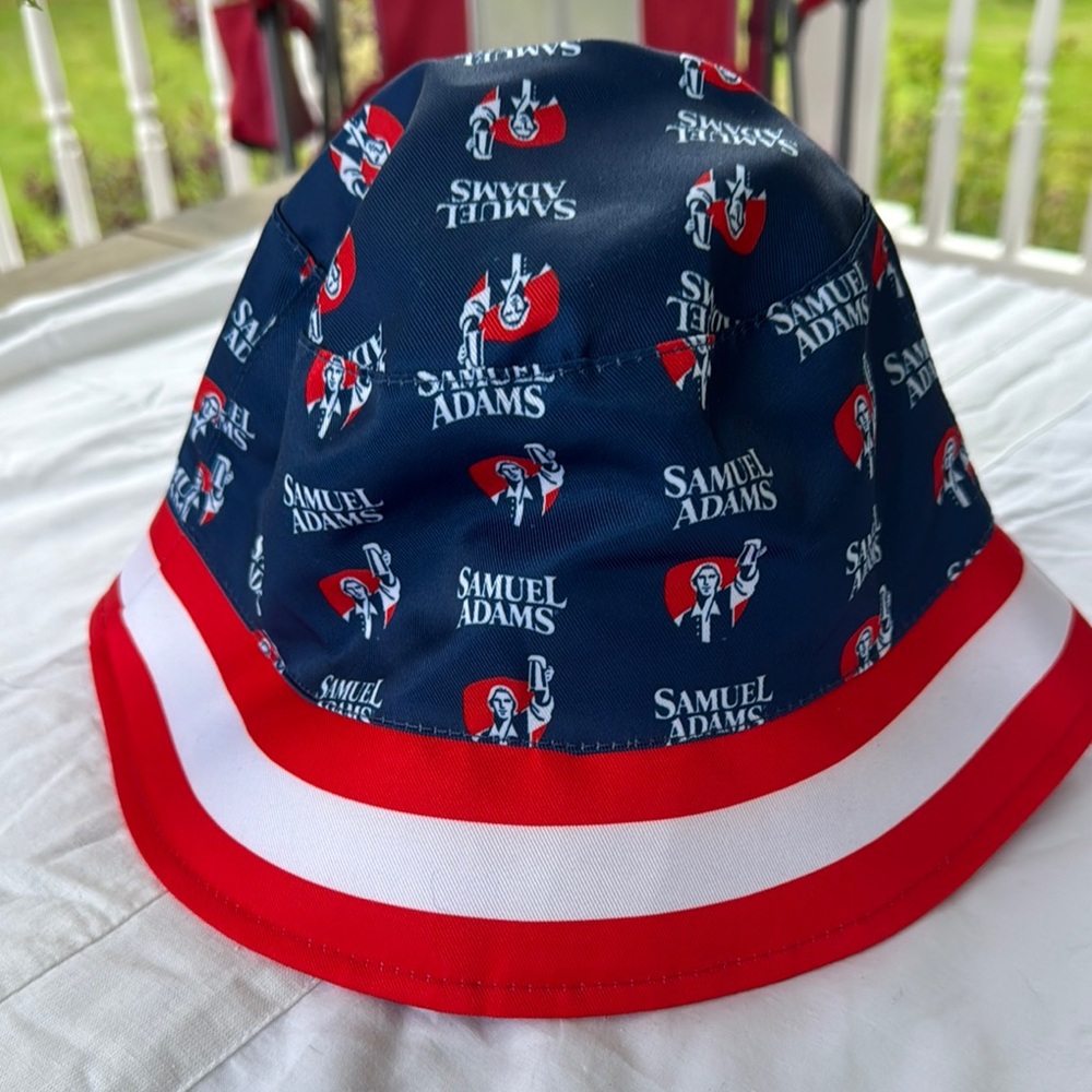 Men's Bucket Hat - Navy and Red